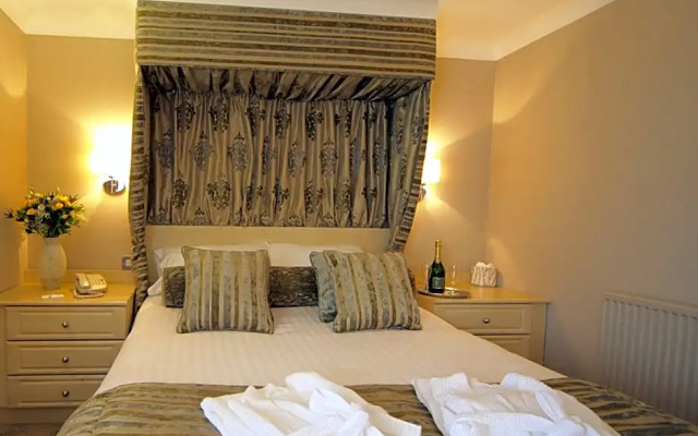 The Brookfield Hotel