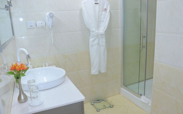 Desalegn Hotels And Resort