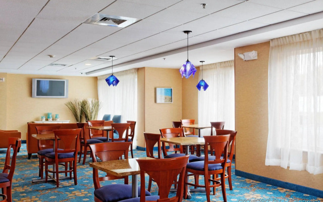 Holiday Inn Express Branford-New Haven by IHG
