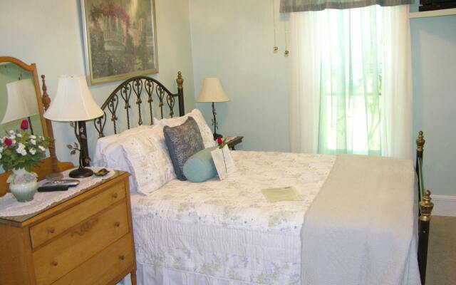 The Seymour House Bed & Breakfast