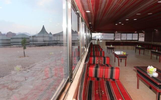 Wadi rum boutique camp & jeep tour