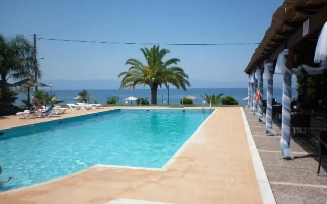 Iria Beach Hotel