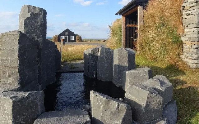 Torfhús Retreat
