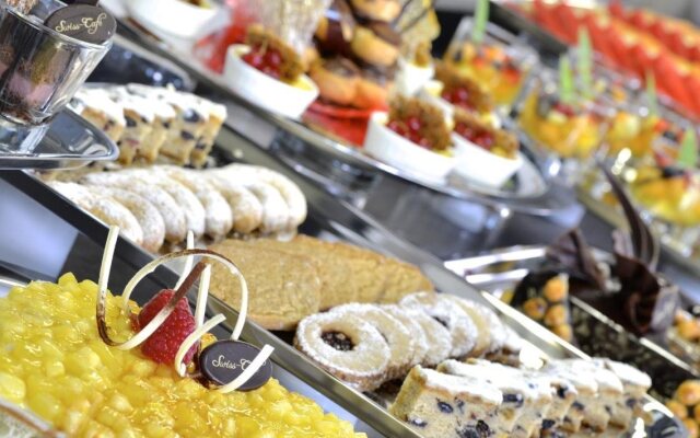 Swiss-Belhotel Seef Bahrain