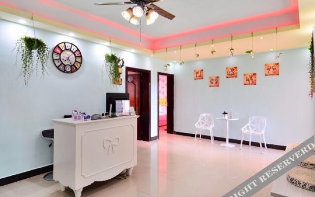 Weiyi Themed Hostel