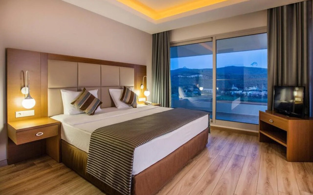 Palm Wings Ephesus Beach Resort