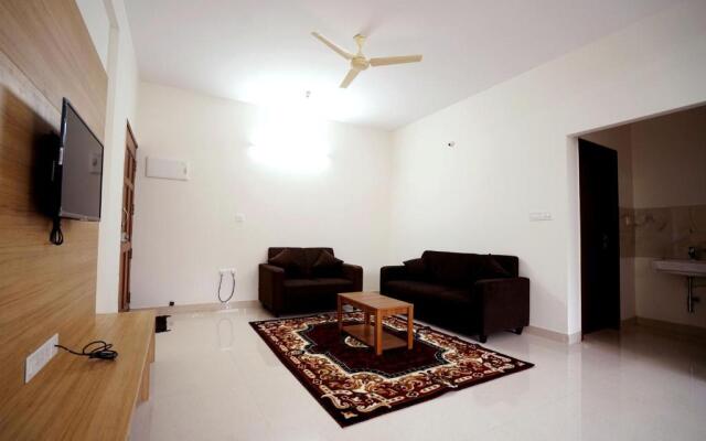 Castle JP Service Apartments