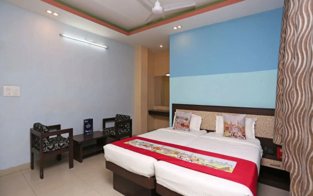 OYO Flagship 50138 Hotel Parashuram ISBT