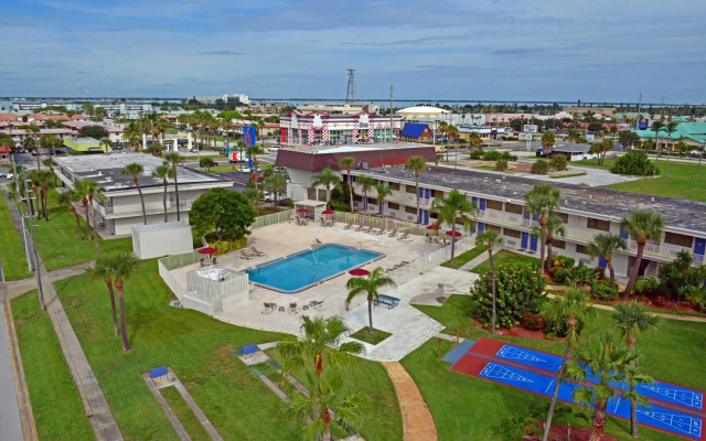 Motel 6 Cocoa Beach, FL