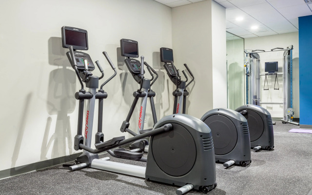 Holiday Inn Express & Suites Panama City Beach - Beachfront by IHG