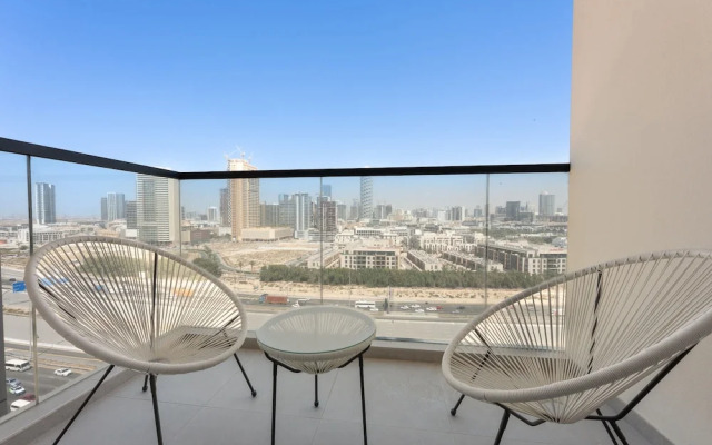 Sleek Studio in The Ivy Tower JVT