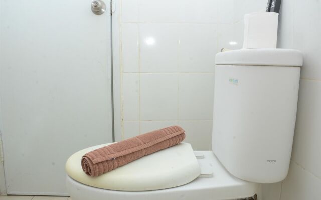 Strategic 2Br At Bassura City Apartment