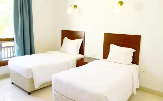 Marina Breeze 2-bedroom Retreat