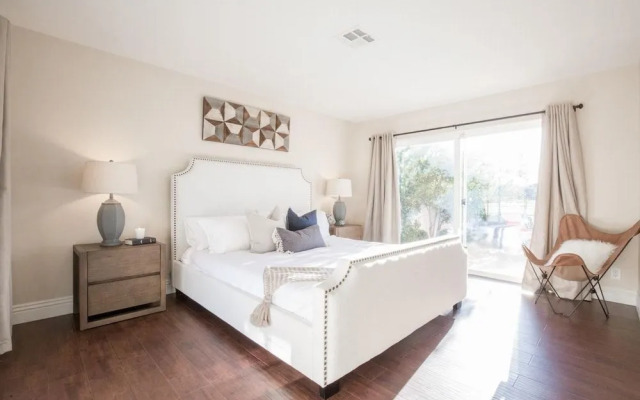 Via Santa Rosa - Grapevine