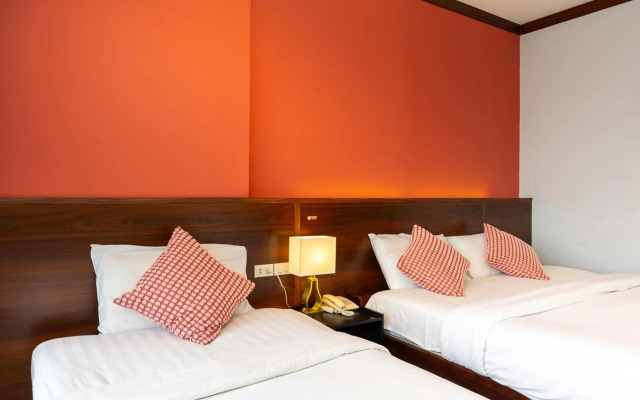 The President Hotel at Chokchai 4