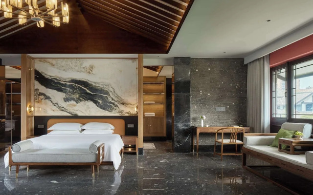 Moonrise Hotels & Resorts