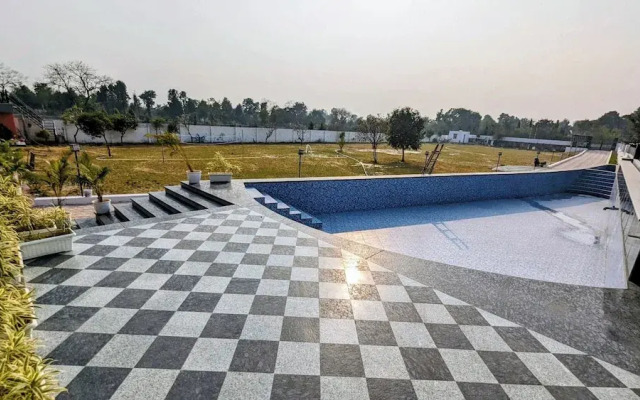 Ayaansh Resort