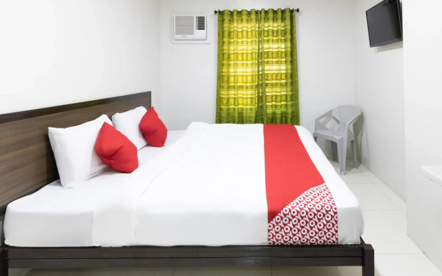 OYO 152 Sangco Condotel