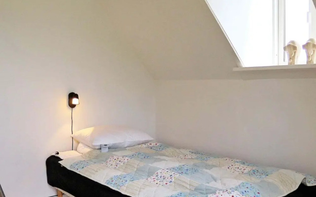 Delicate Holiday Home in Harboøre near Sea