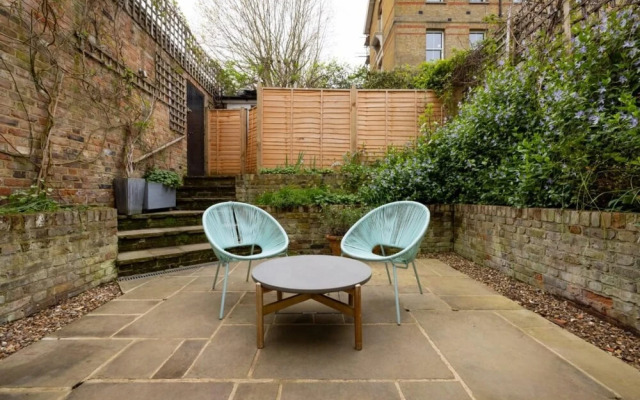 The Southwark Classic - Stylish 4bdr House With Patio