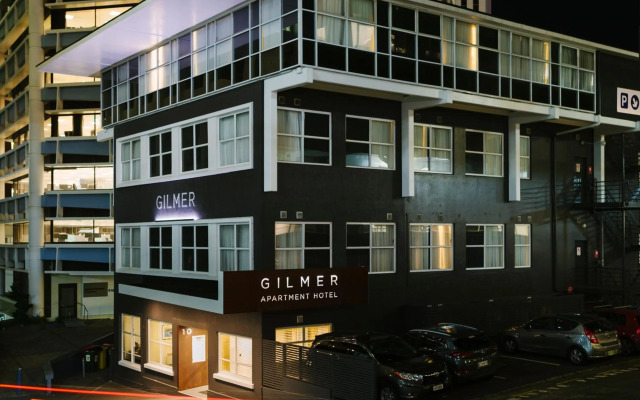 Gilmer Apartment Hotel