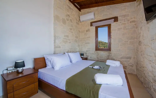 Lilium Stone Villa