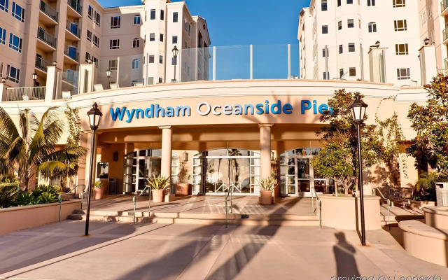 Club Wyndham Oceanside Pier