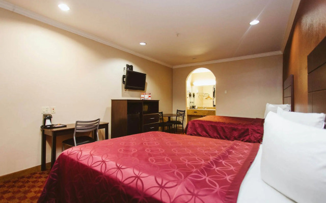 Palace Inn - Baytown I-10