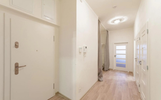 Central Prague Crown Apartments