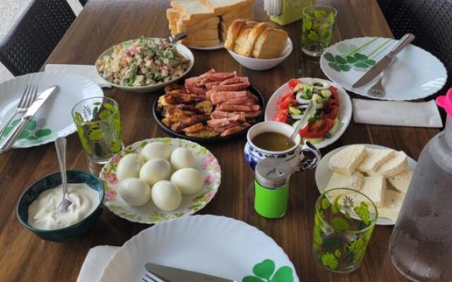 guest house TSVARA