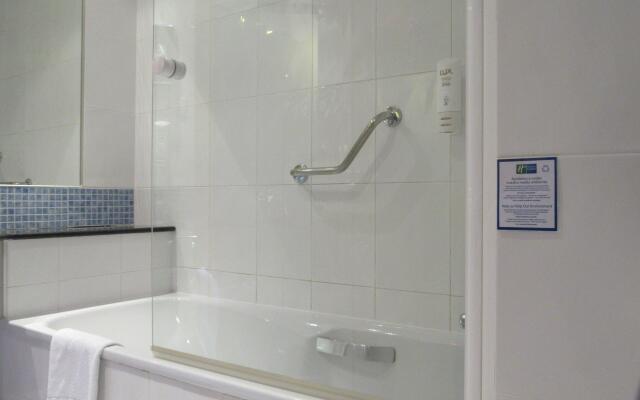 Holiday Inn Express Valencia - Bonaire by IHG