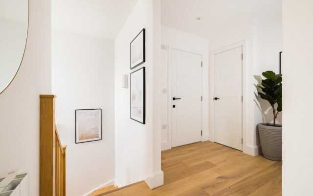 The Brighton Nook - Captivating 2bdr With Parking