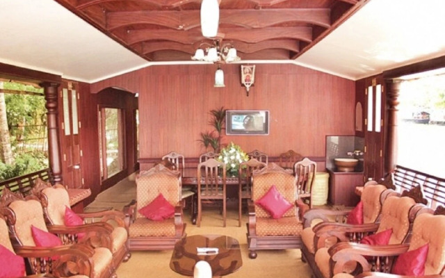 GuestHouser 3 BHK Houseboat 9f4e