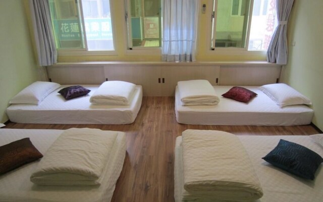 Handy Hostel
