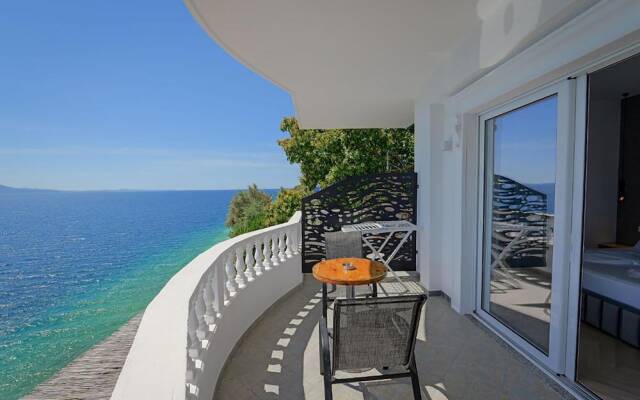 Villa Juna Beach