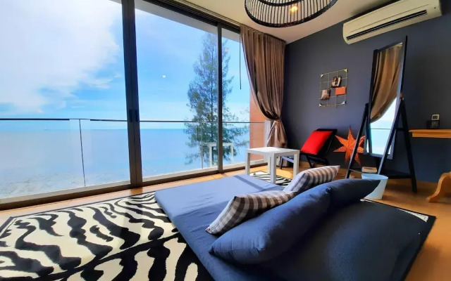 Sandbox frontbeach villa4
