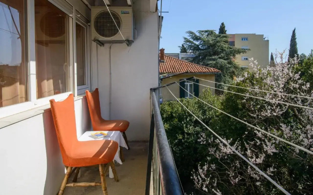 Ante Apartment