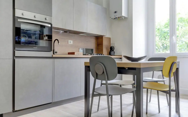 San Giovanni Cozy Apt - Home And More