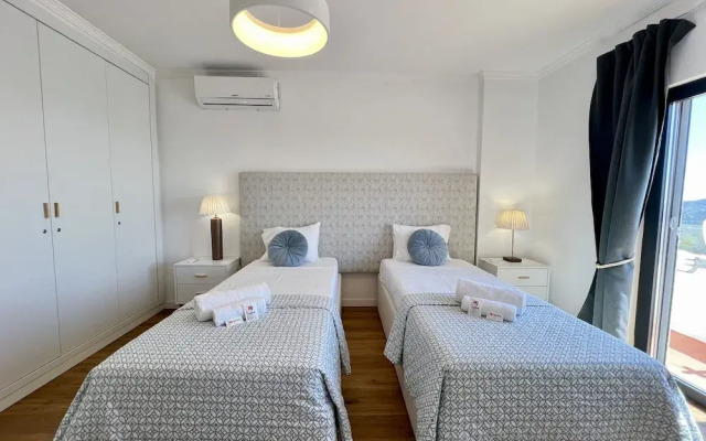 Algarve Premium Villa by Homing