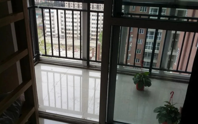 Wutongshu Youth Hostel