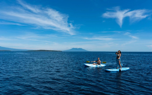 Menjangan Dynasty Resort