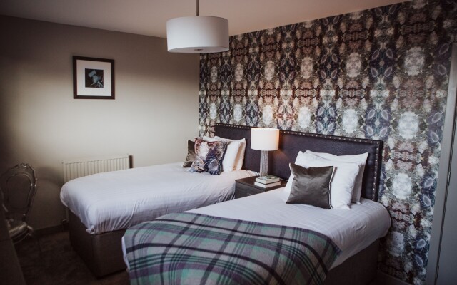 Richmond Park Hotel