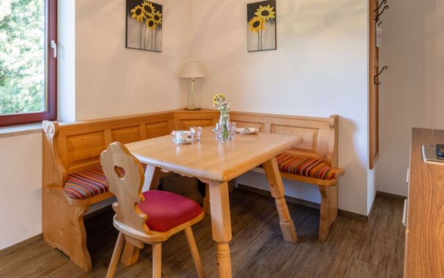 Apartmenthaus Dreier 23285
