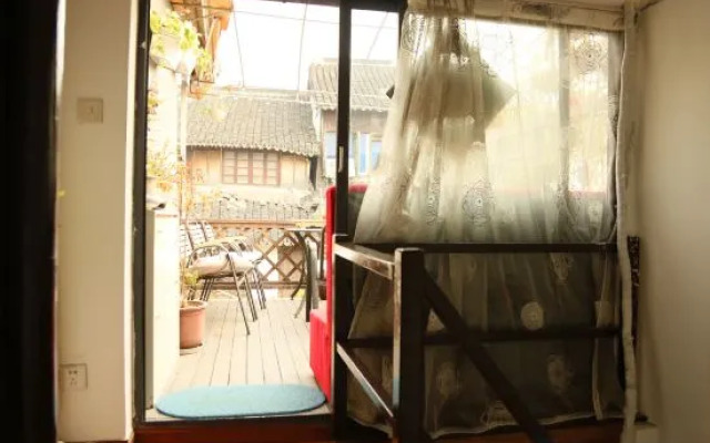 Shanghai Jiaoli Xiaoyan Inn (Zhujiajiao Scenic Area Ancient Town)
