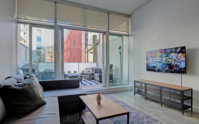 Noel Suites-Gastown