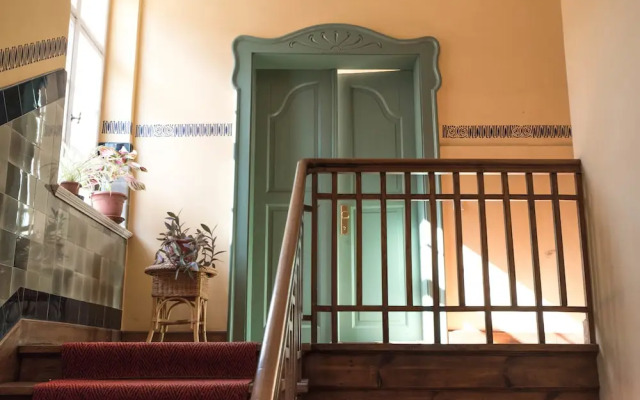 Modern design im klassischen Altbau