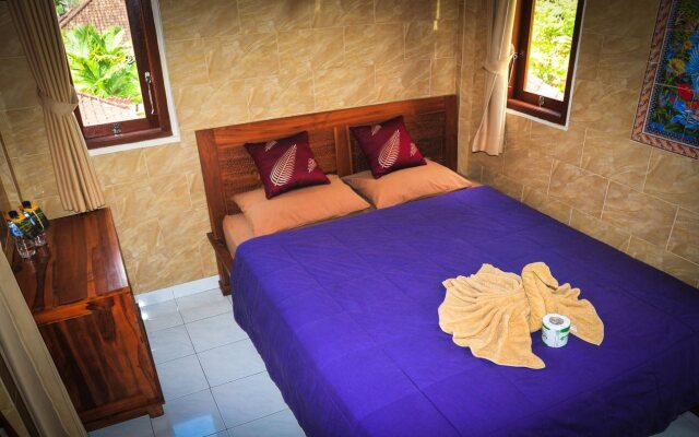 Mira Family Homestay