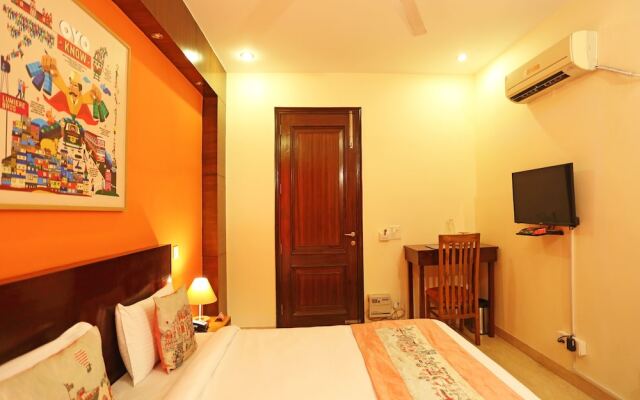 OYO Flagship 5265 Hauz Khas Metro