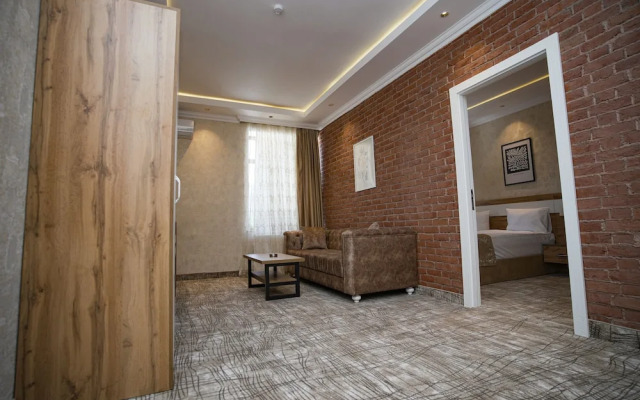 Lakeside Hotel & Spa