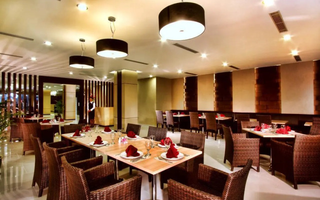Orchardz Hotel Ayani